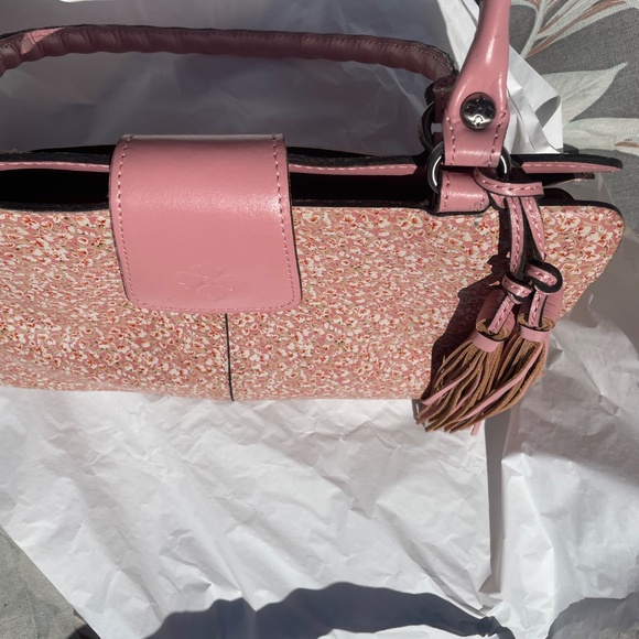 Patricia Nash - Picture 14 of 16